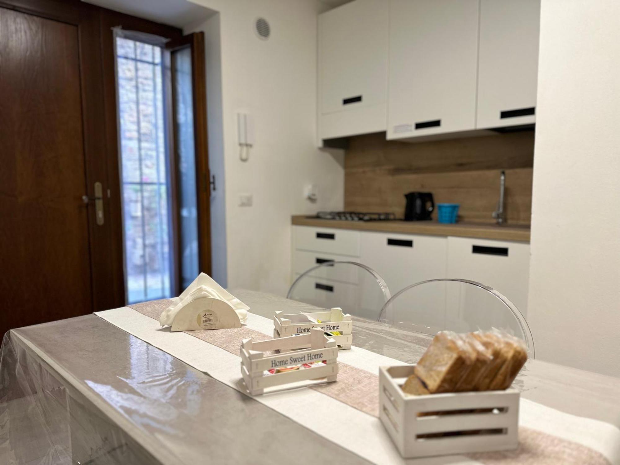 Apartamento La Perla Di Tamara-Assisi Blu Exterior foto