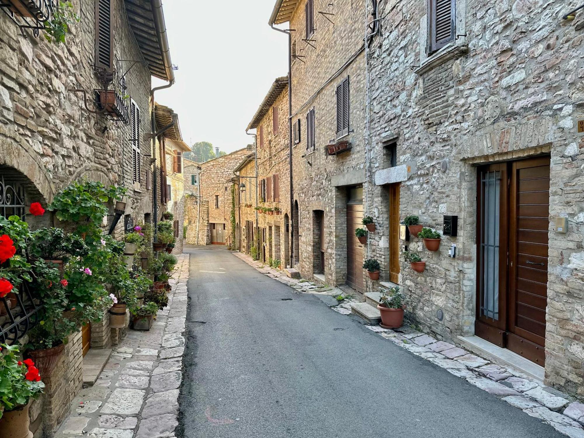 Apartamento La Perla Di Tamara-Assisi Blu Exterior foto